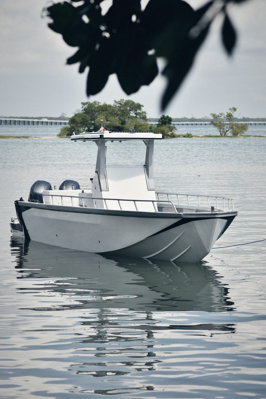 The finished Diamond B26 at anchor